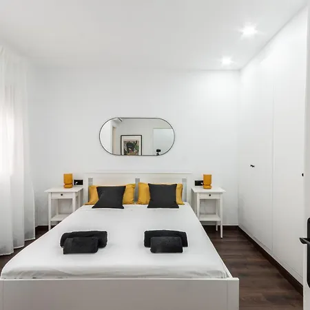 Design Placa La Font Apartment *